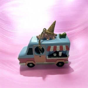 Colorful Ceramic Ice Cream Truck Figurine Birdhouse NWOT